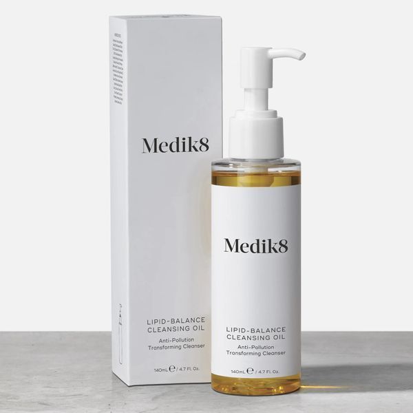 Очищуюча олія для обличчя Medik8 Lipid-Balance Cleancsing Oil 140ml  PO8760 фото