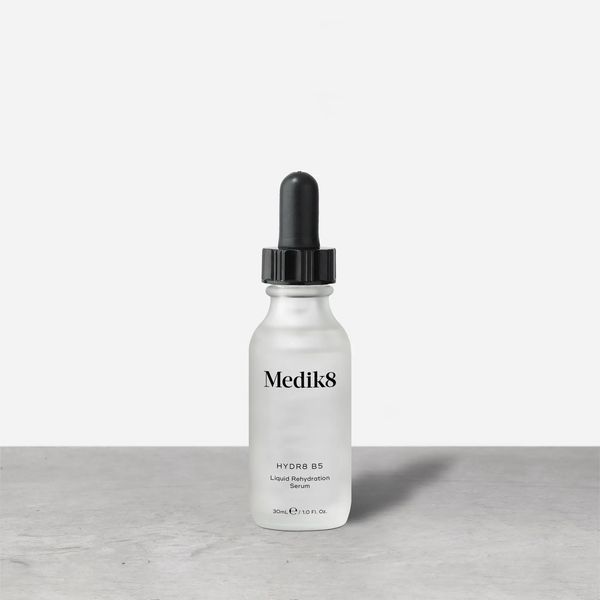 MEDIK8 HYDR B5 &ndash; зволожуюча сироватка з гіалуроновою кислотою М545 фото
