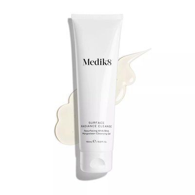 Очищуючий гель з кислотами MEDIK8 SURFACE RADIANCE CLEANSE P08773 фото